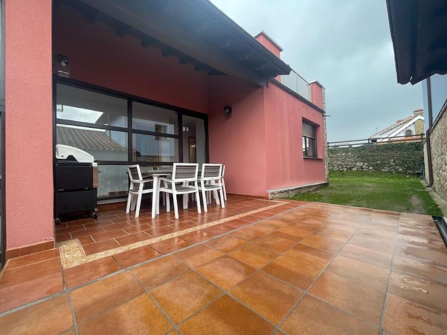 Villa Giraldillo Colunga Eksteriør billede